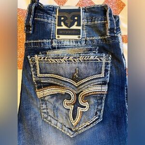 Men’s Rock Revival straight leg jeans